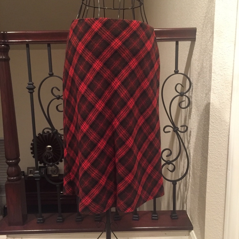 David Loren Red Plaid Pencil Skirt